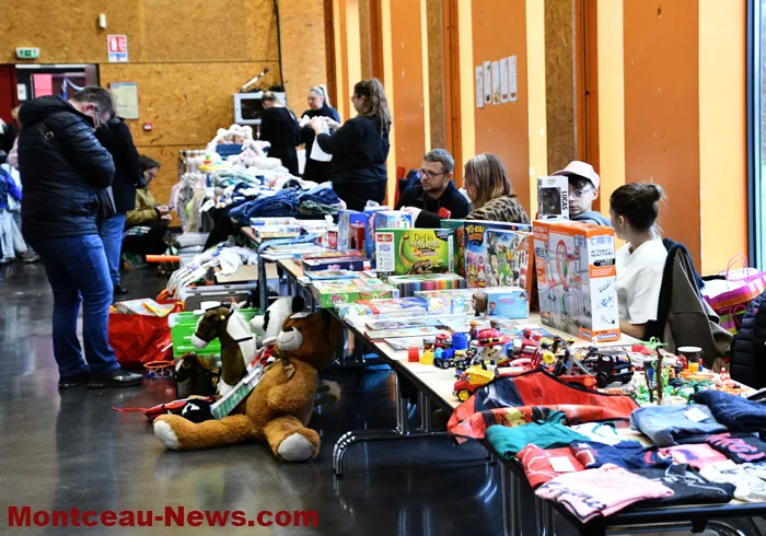 bourse-jouet-vallier-0112254