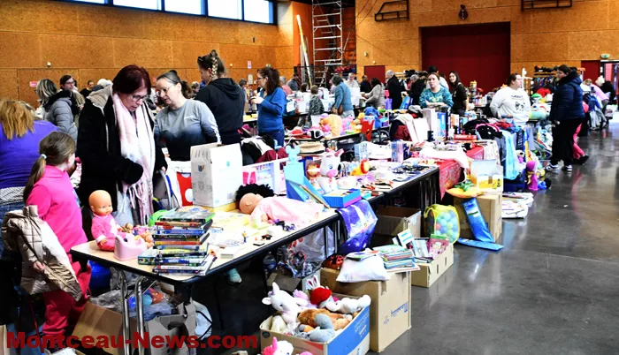 bourse-jouet-vallier-0112255