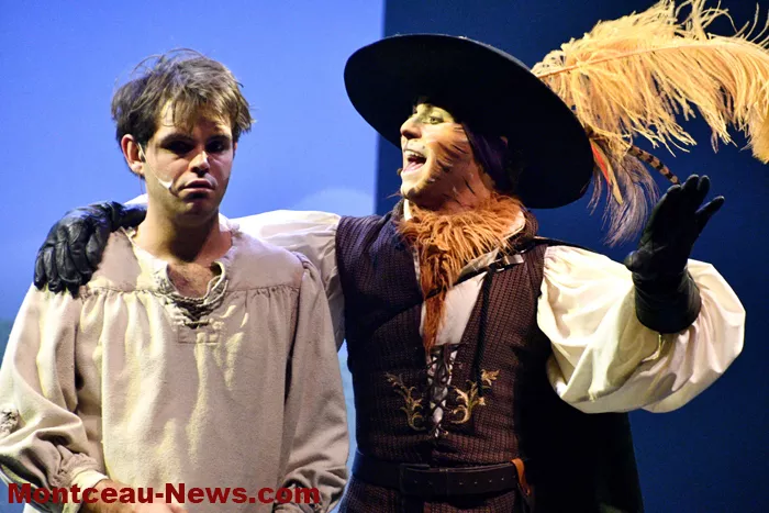 embarcadere-chat-beaute-1812254