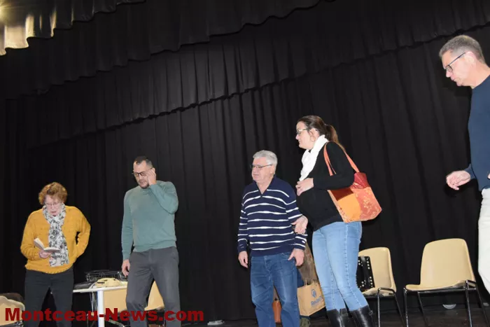 eventail-blanzy-08122513