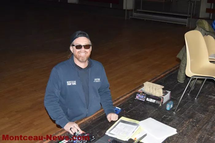 eventail-blanzy-0812255