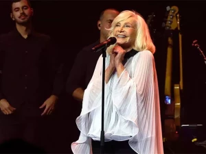 michelle-torr-0412253