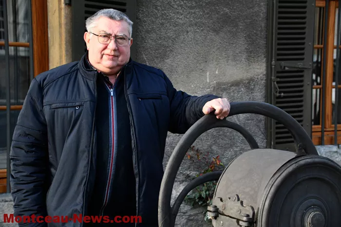 perrecy-municipal -darroux-1712251