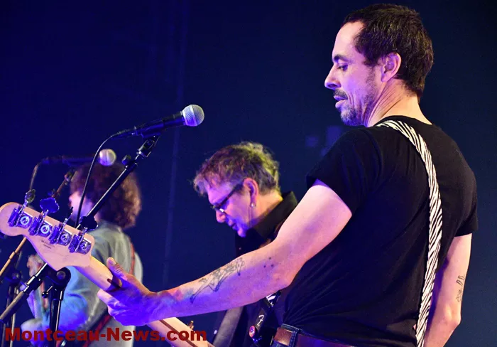 adj-voliere-26012610