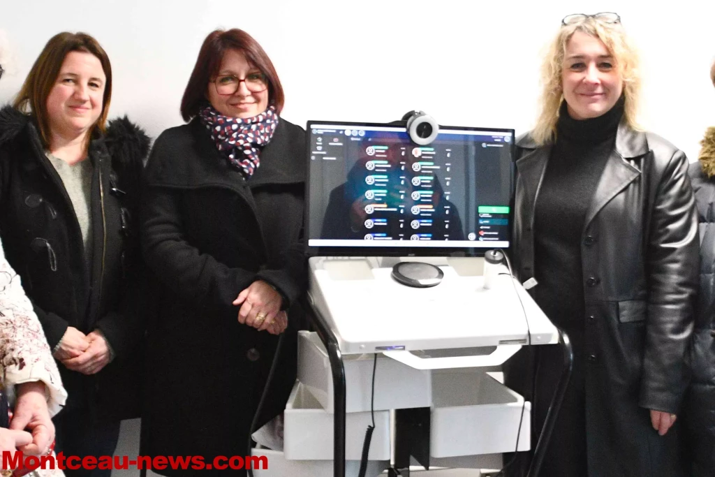 inauguration-cabine-teleconsultation-08012699