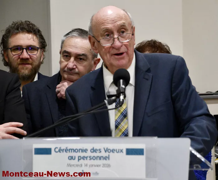 voeux-personnel-st-vallier-1501262