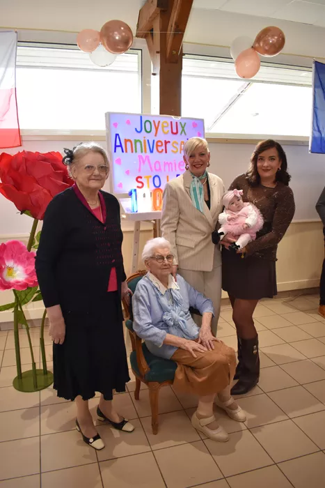 10. les 5 generations de filles