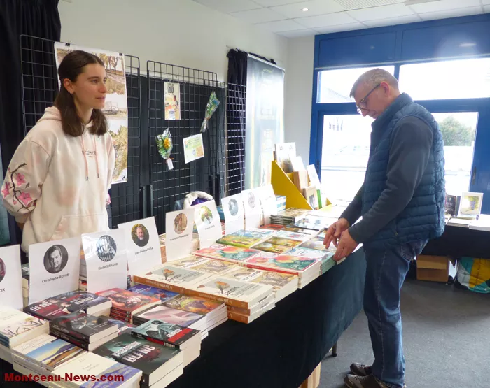 fete-livres-st-vallier-01022629