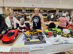 train-model-expo-21022636