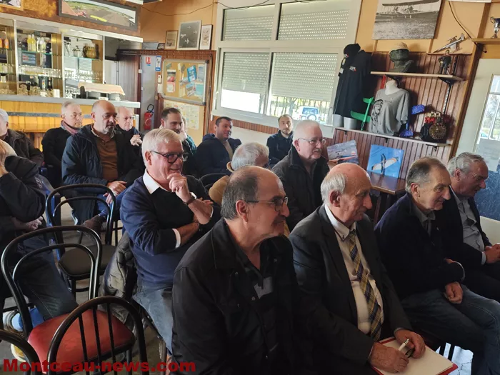 ag-avion-pouilloux-2903264