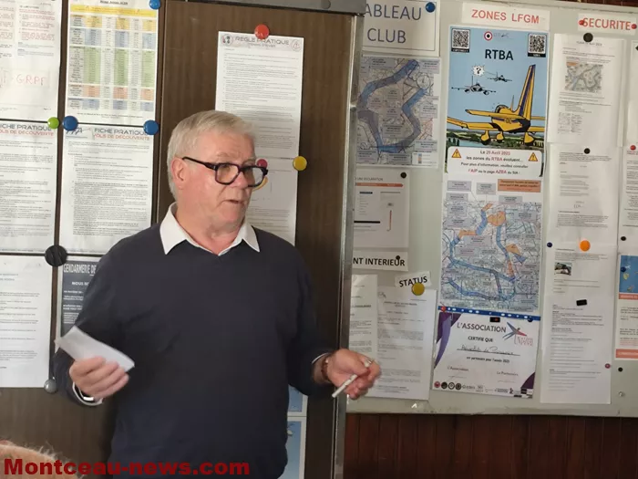 ag-avion-pouilloux-2903268