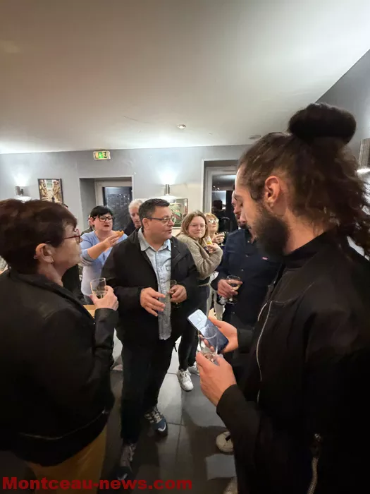 cafe-joly-louis-23032628