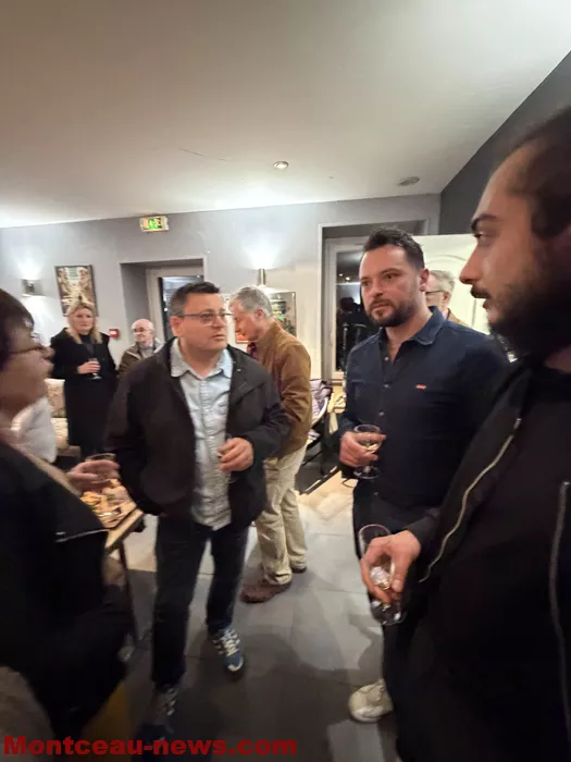 cafe-joly-louis-23032630