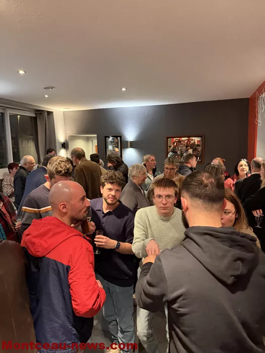 cafe-joly-louis-23032639