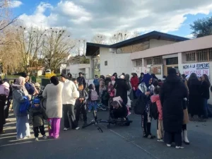 fermeture-classe-montceau-2803269