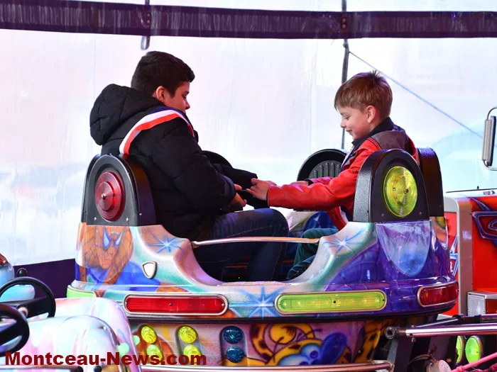 inau-fete-foraine-montceau-29032613