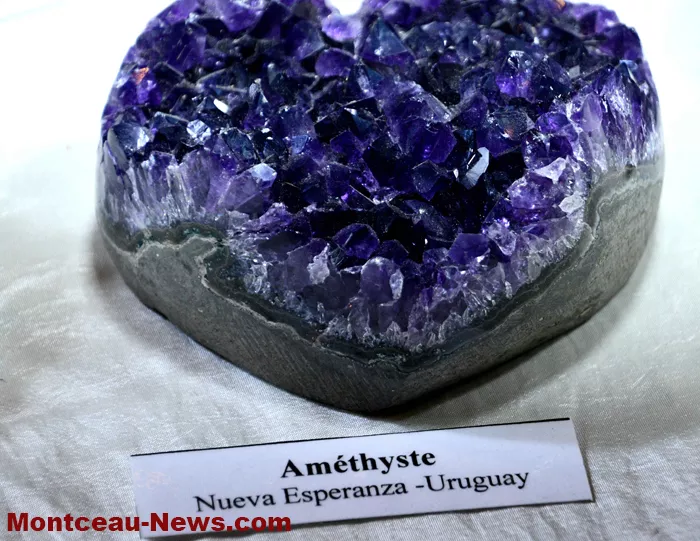 bourses-mineraux-1204267