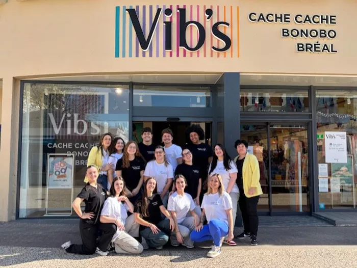 magasin cache cache-0104263