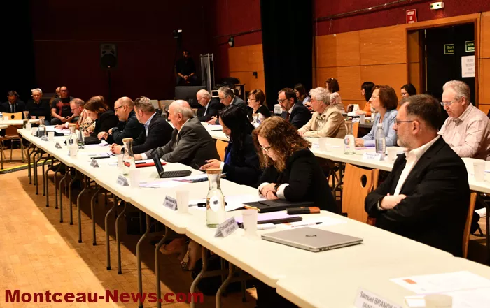 photo-conseil-communautaire-1604267