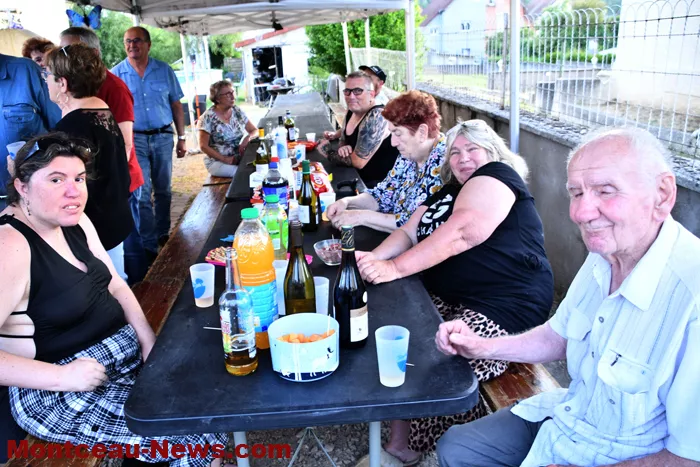 fete-voisin-st-vallier-30052613