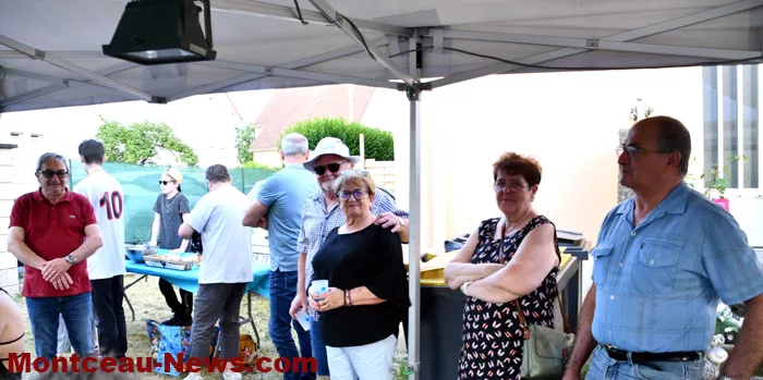 fete-voisin-st-vallier-30052615