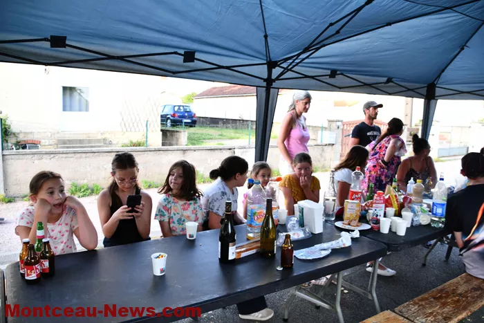 fete-voisin-st-vallier-30052620