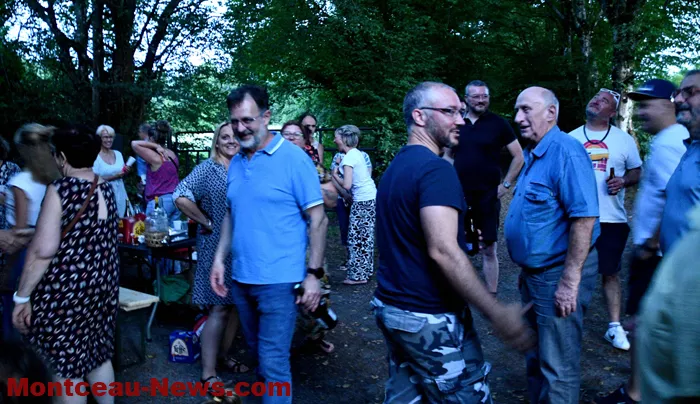 fete-voisin-st-vallier-30052628