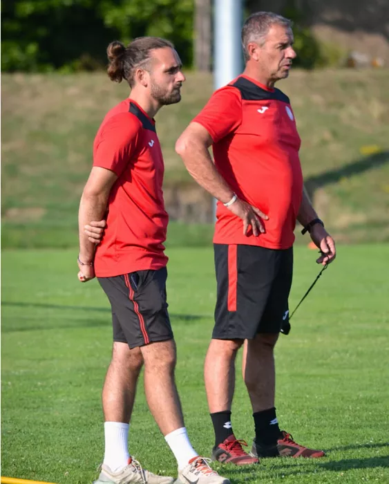 foot-yanis-1805264