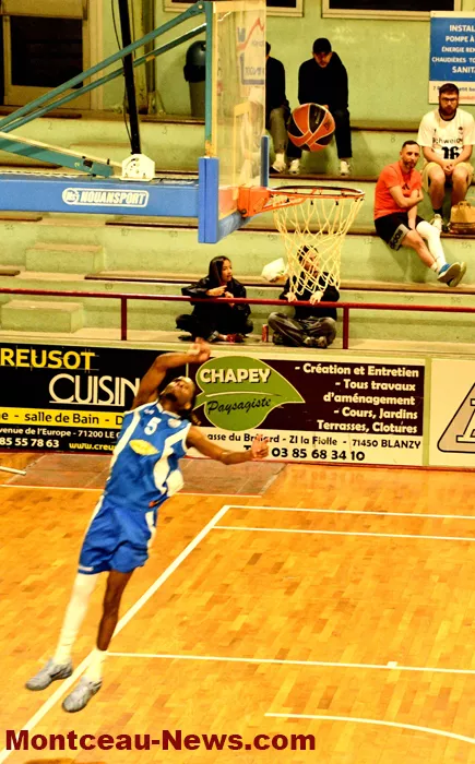 mont-basket-04052614