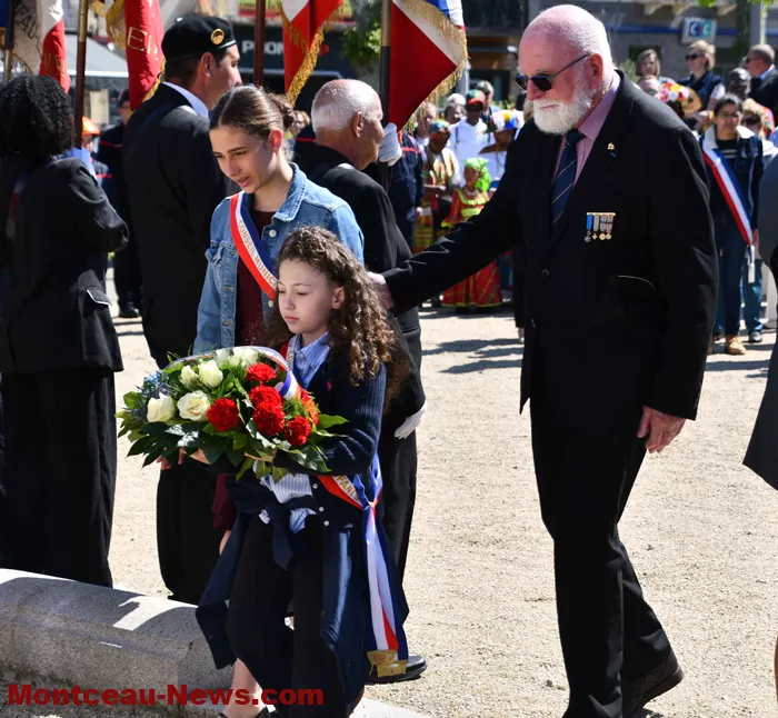 montceau-commemo-09052611