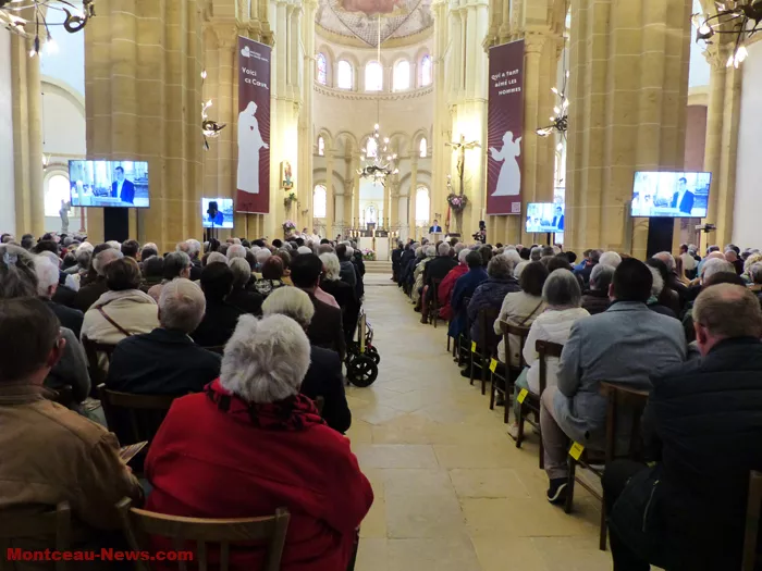 paray-messe-18052621