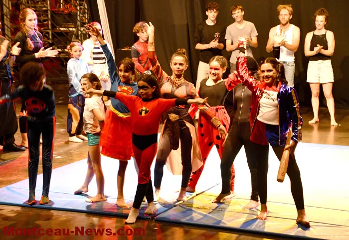 circus-galla-07062680