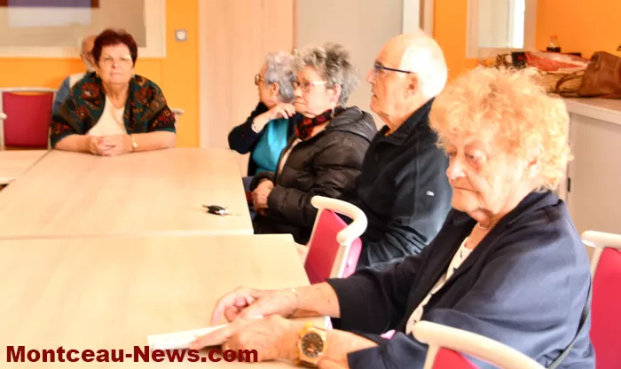 reunion-police-tilleuls-1206263