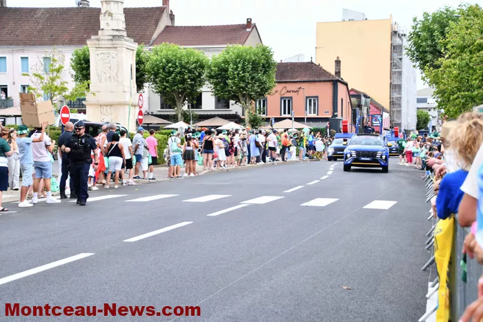 caravane-tour-france-17072655