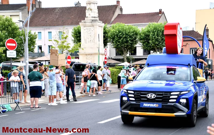 caravane-tour-france-17072656