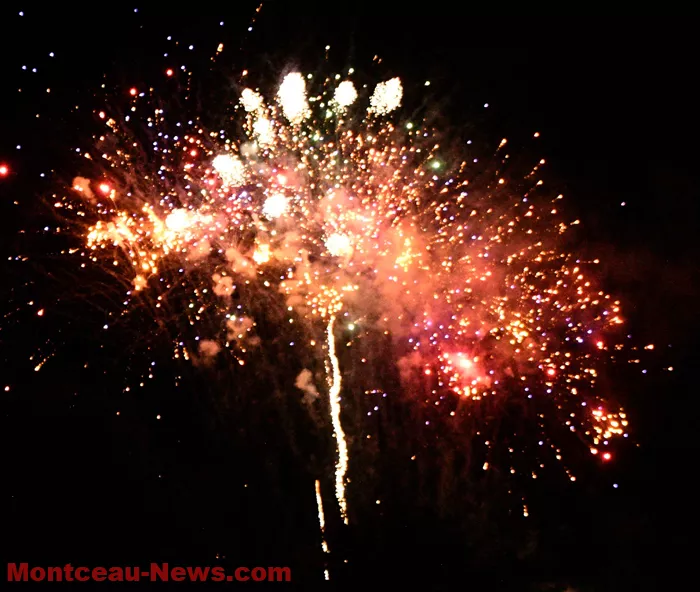 feu-artifice-14072631
