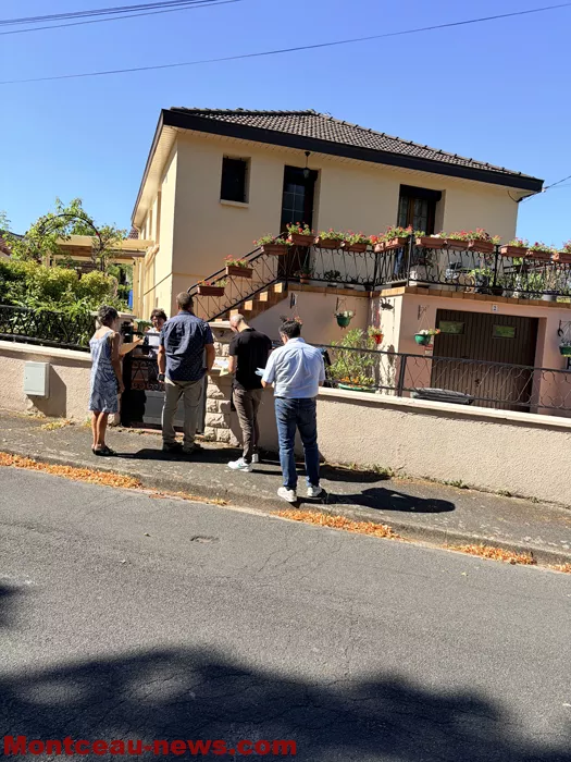 maison fleuris-09072674