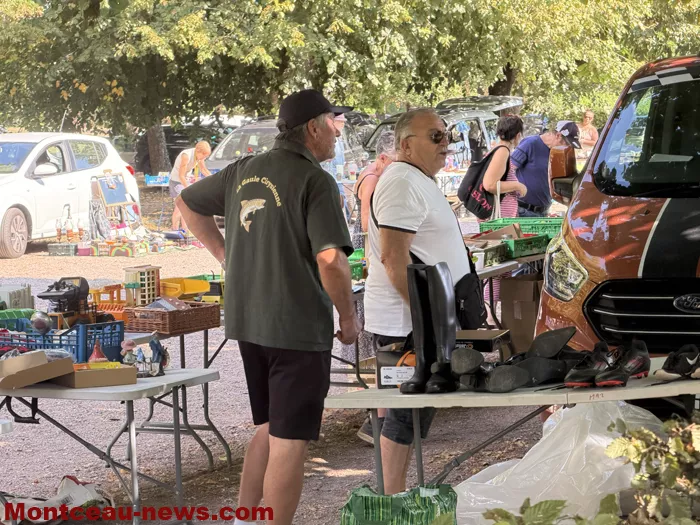 ciry-vide-grenier-16082625