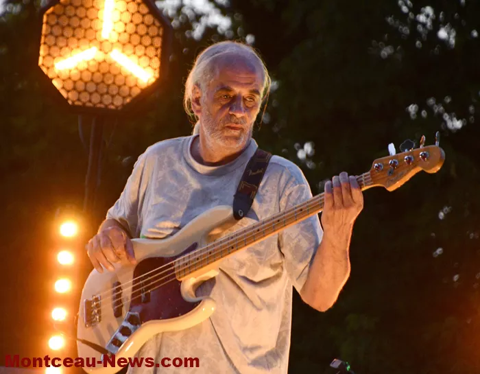 concert-briqueterie-telephone-10082616