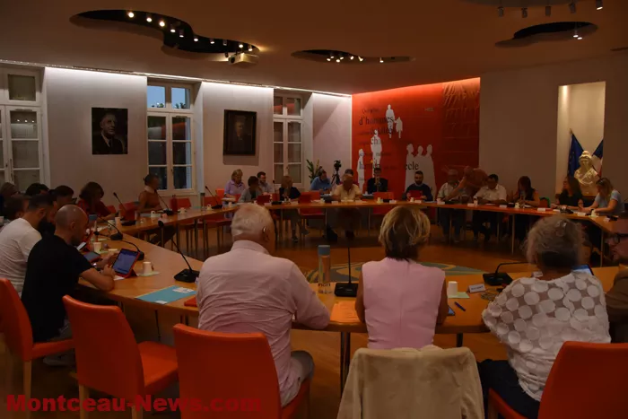 conseil-montceau-2508268