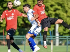 foot-yanis-3008262