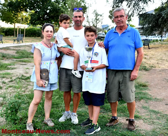 jeune-pecheur-0908264
