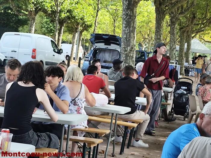 pcf-vide-grenier-17082661
