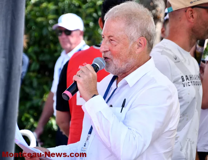 velo-tour-avenir-23082613