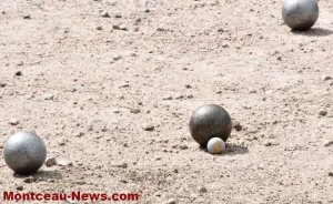 Concours de pétanque à Marizy