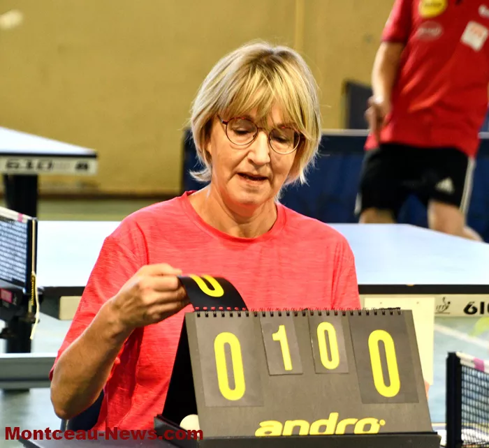 tennis-table-13092610