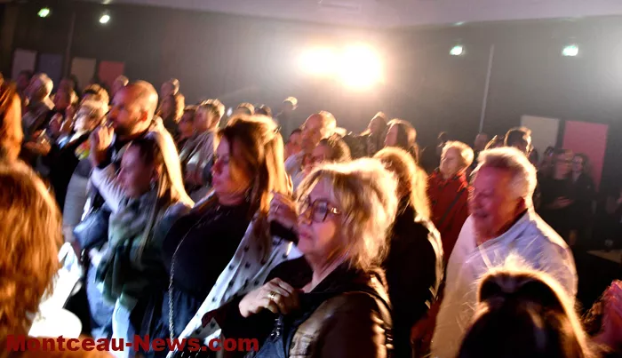 defilee-mode-montceau-commerces-101026114