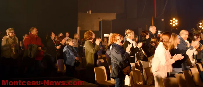 defilee-mode-montceau-commerces-101026123