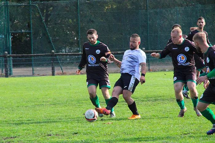 foot-hugues-281026