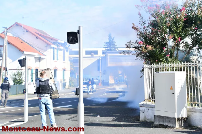 greve-manif-lycee-parriat-02102624